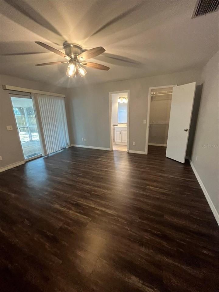 6910 S Trask St - Photo 6 of 22