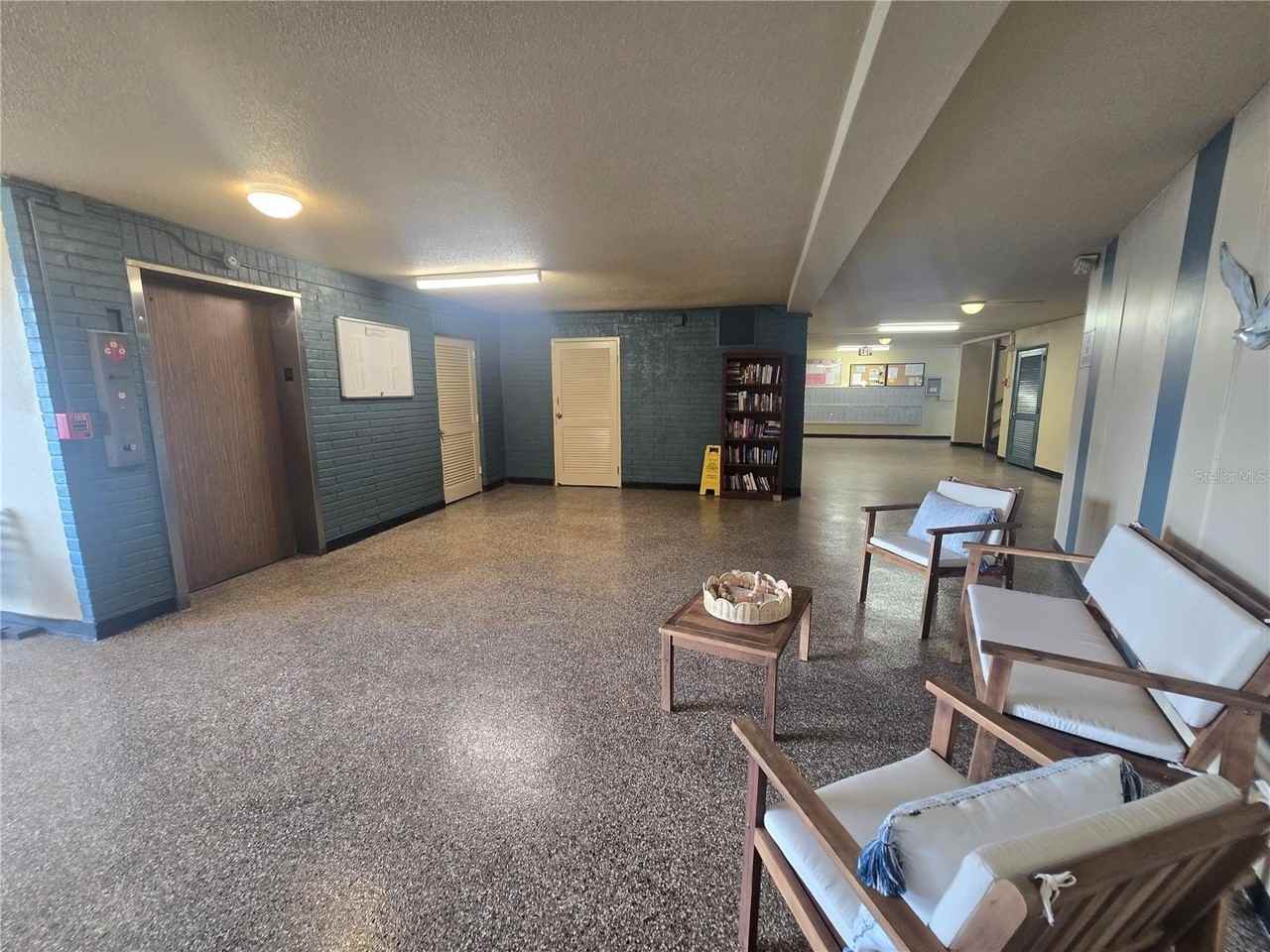5750 80th St N #B206 - Photo 7 of 50