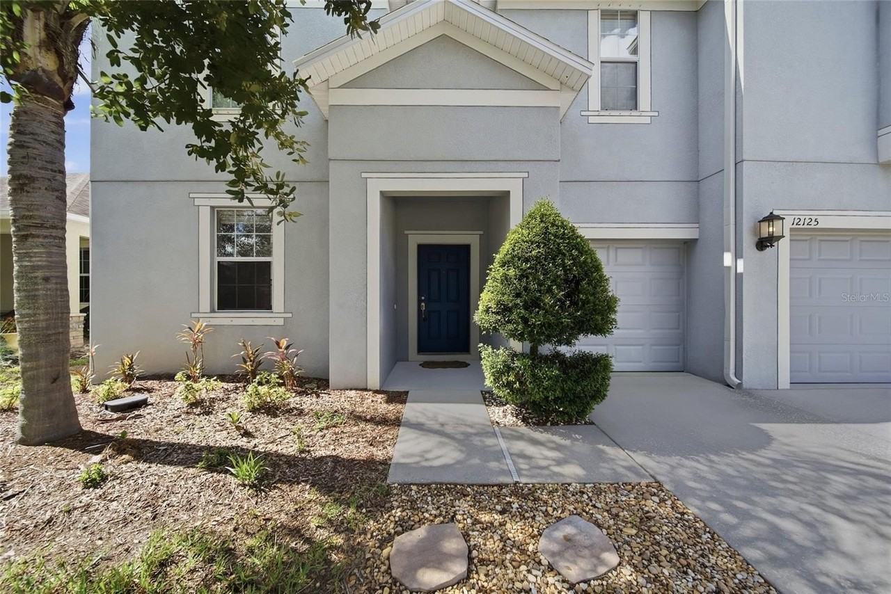 12125 Streambed Dr - Photo 4 of 50