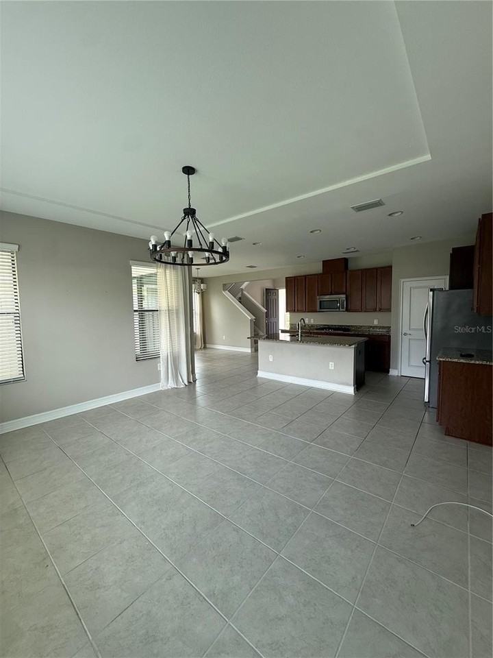 29211 Perilli Pl - Photo 5 of 19