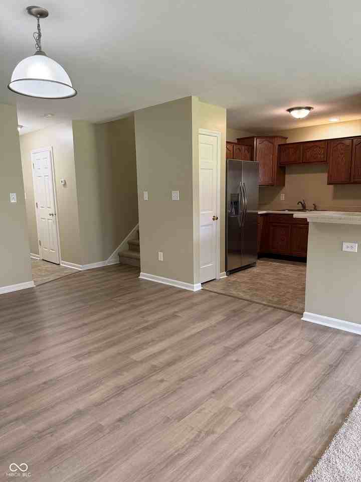 13030 Jenna Ct - Photo 4 of 17