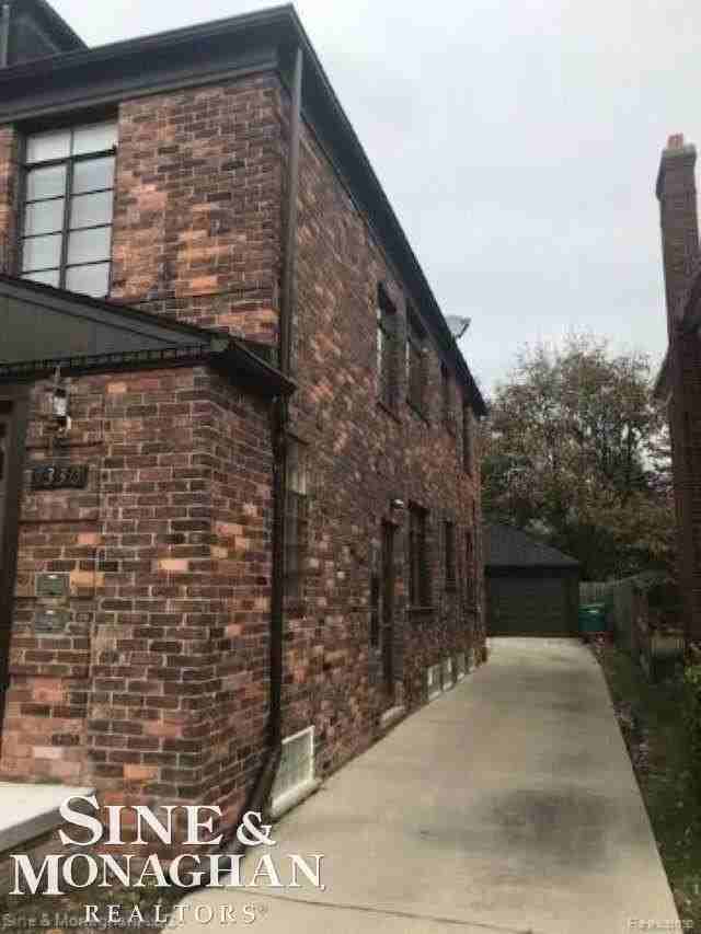 1332 Somerset Ave - Photo 4 of 41
