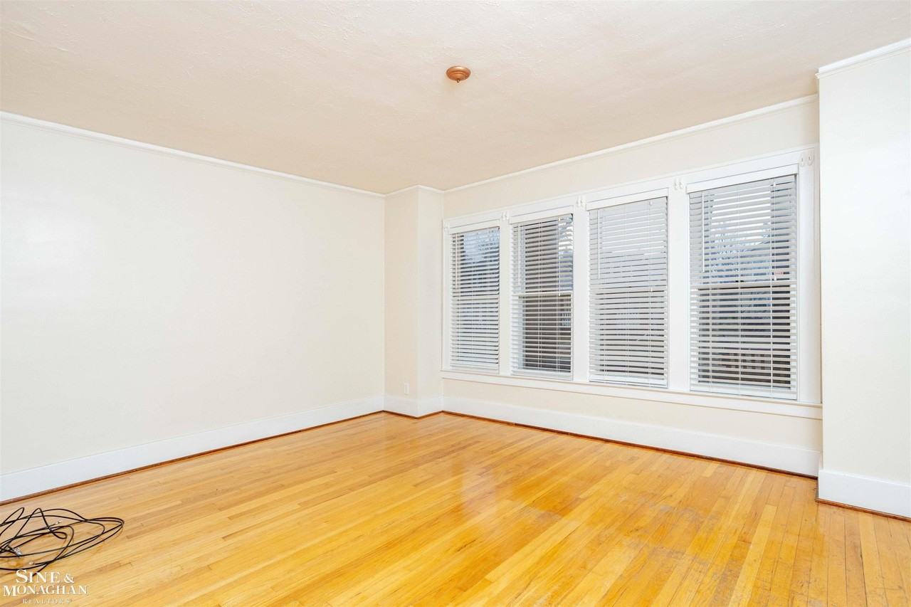 1125 Maryland St - Photo 4 of 25
