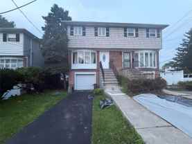 4 Gerri Ln - Photo 1 of 1