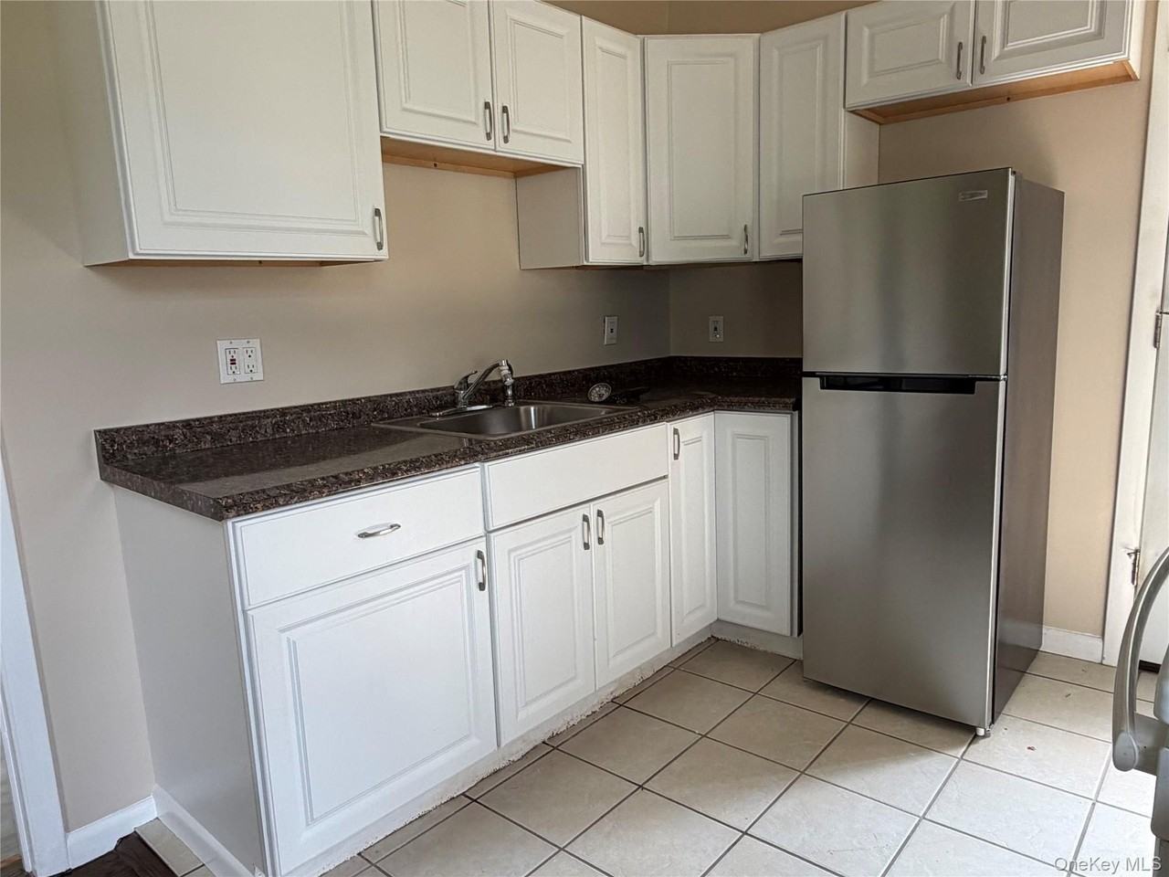 17 North St #17 - Photo 2 of 13