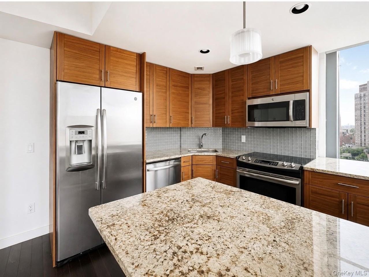 10820 71st Ave #7C - Photo 6 of 14