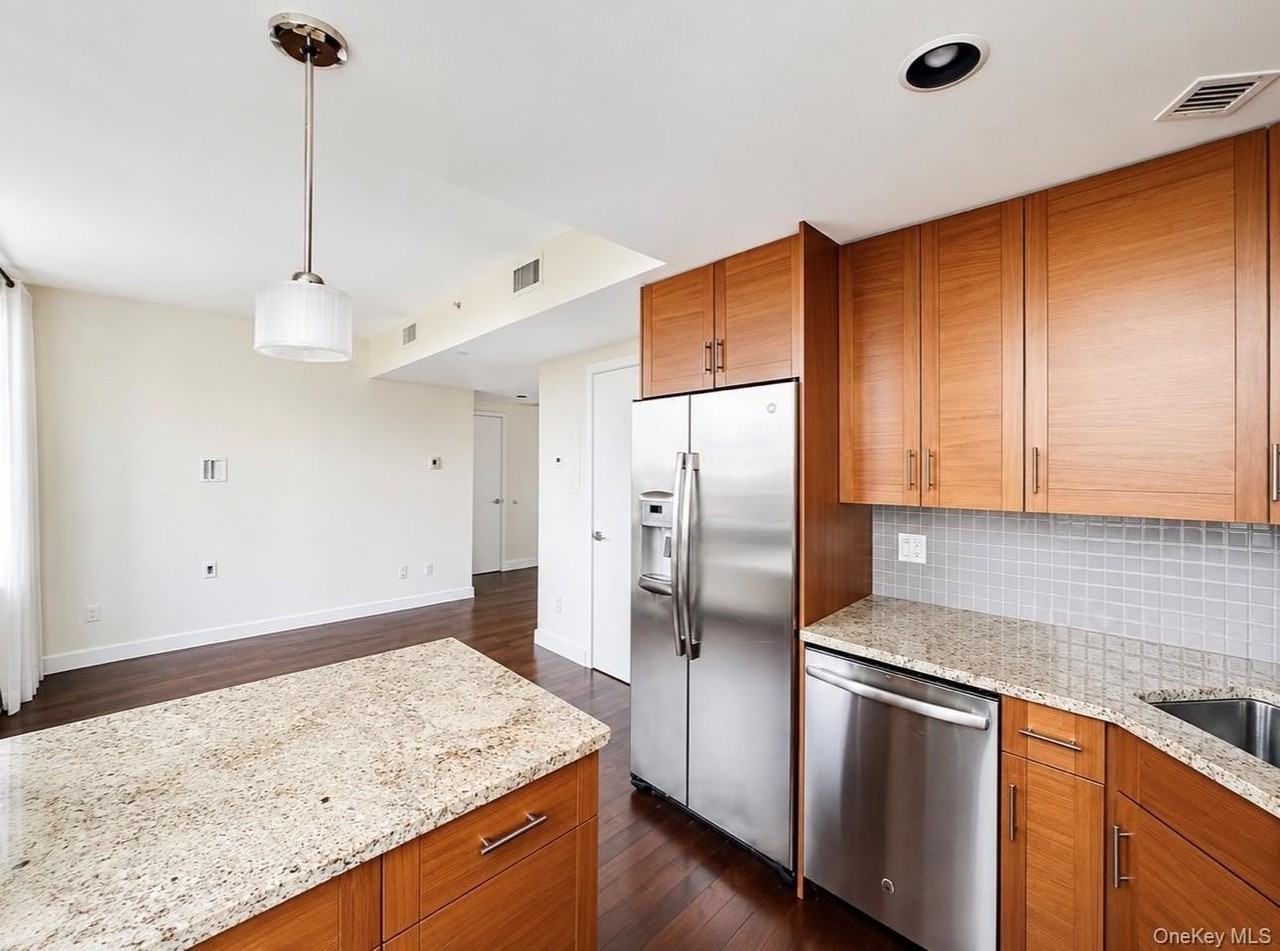 10820 71st Ave #7C - Photo 7 of 14