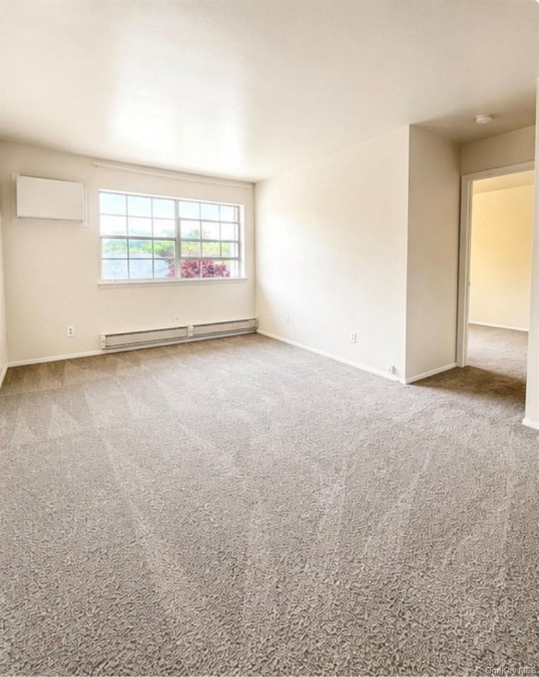 33 Oak St #37-12 - Photo 2 of 6