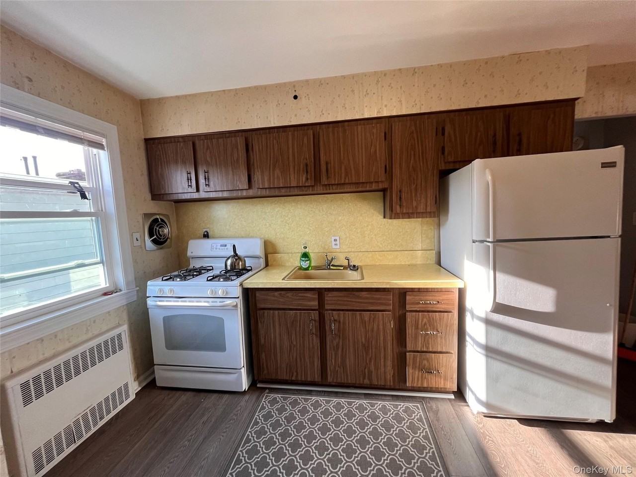 13625 62nd Ave #2 - Photo 5 of 11
