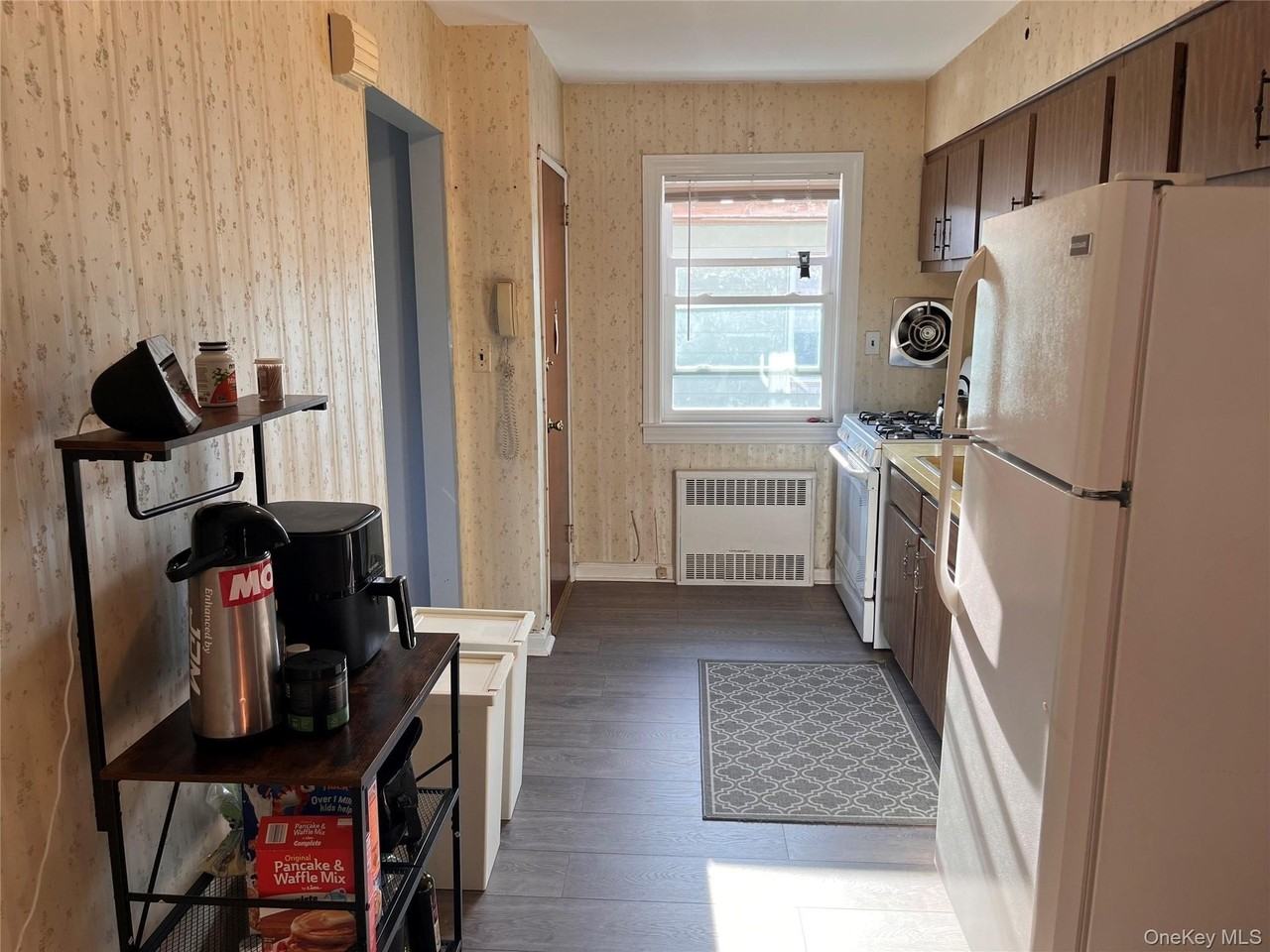 13625 62nd Ave #2 - Photo 6 of 11