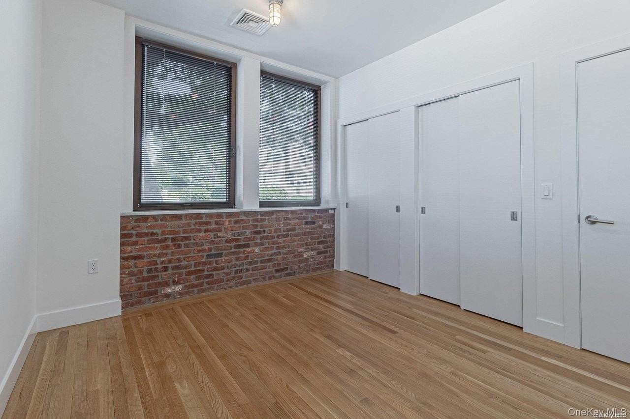 16 Willow Ave #2B - Photo 3 of 10