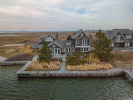featured image of 11A Captree Is