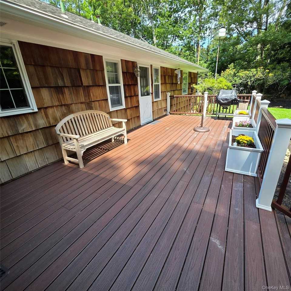 9 Cliff Rd - Photo 4 of 31