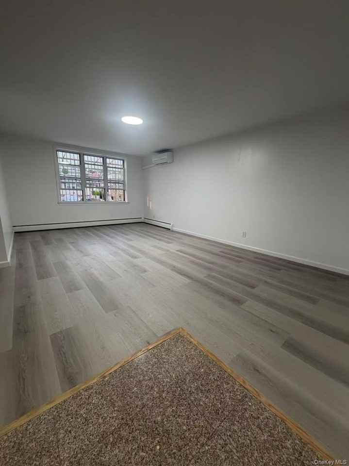 14442 Willets Point Blvd - Photo 2 of 10