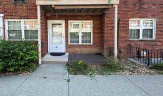 8 Colonial Rd #28 - Photo 1 of 1
