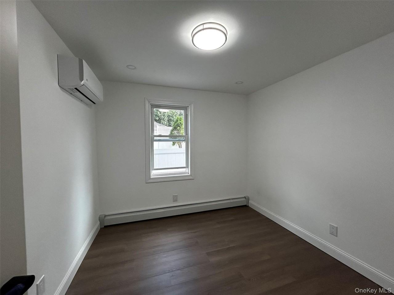 6446 217th St #2FL - Photo 4 of 6