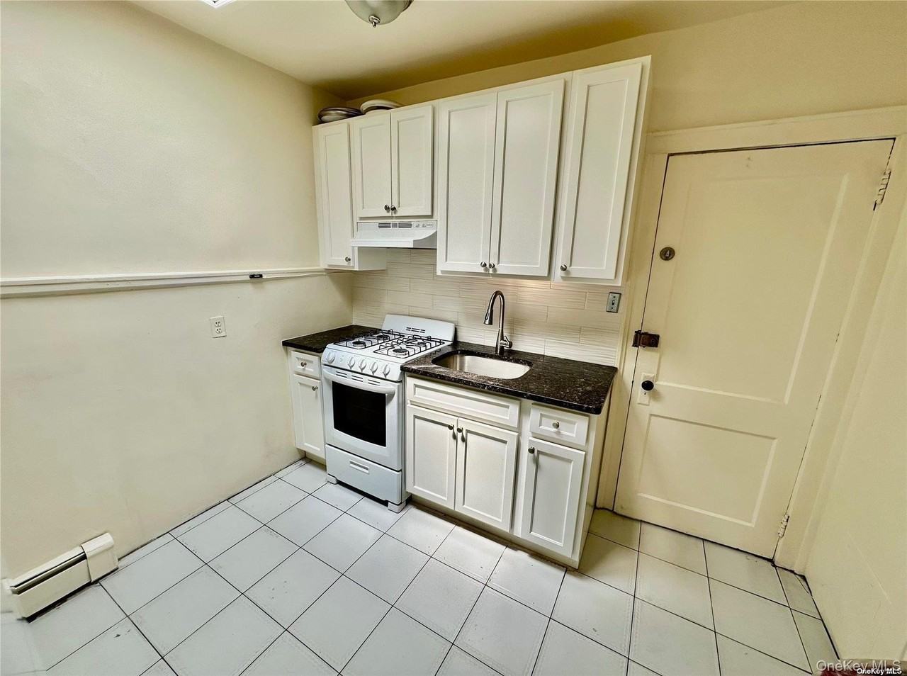 918 Hempstead Tpke #4 - Photo 2 of 9