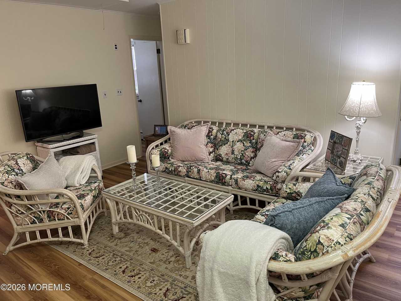 600 Washington Ave - Photo 2 of 9