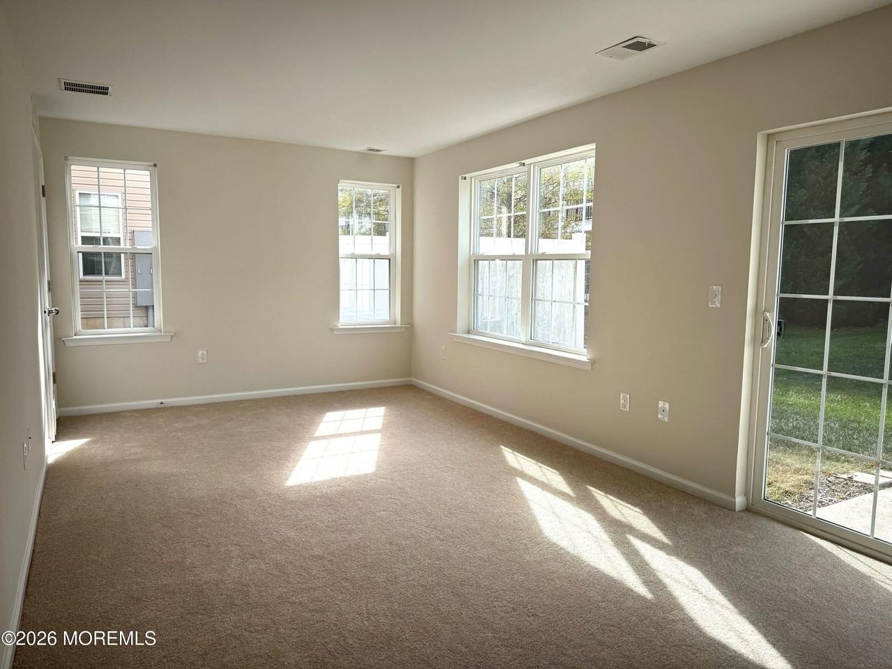 46 Creekside Way - Photo 2 of 23