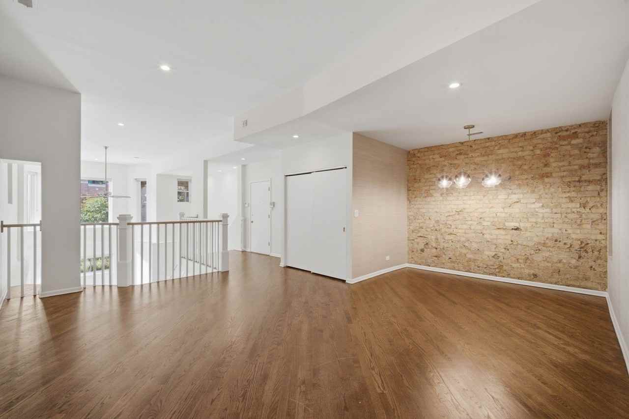 626 W Buckingham Pl #1E - Photo 4 of 26