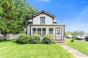 featured image of 202 N Main St #1