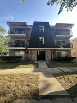 1015 E 150th Pl #3E - Photo 1 of 1