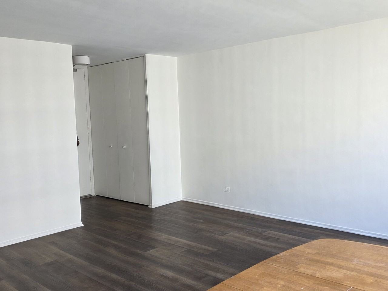 1450 E 55th Pl #719S - Photo 6 of 18