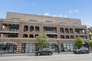 1423 W Belmont Ave #4 - Photo 1 of 1