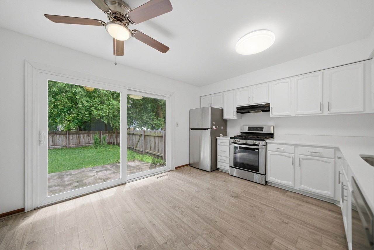 152 Dunbar Ln #B - Photo 5 of 17