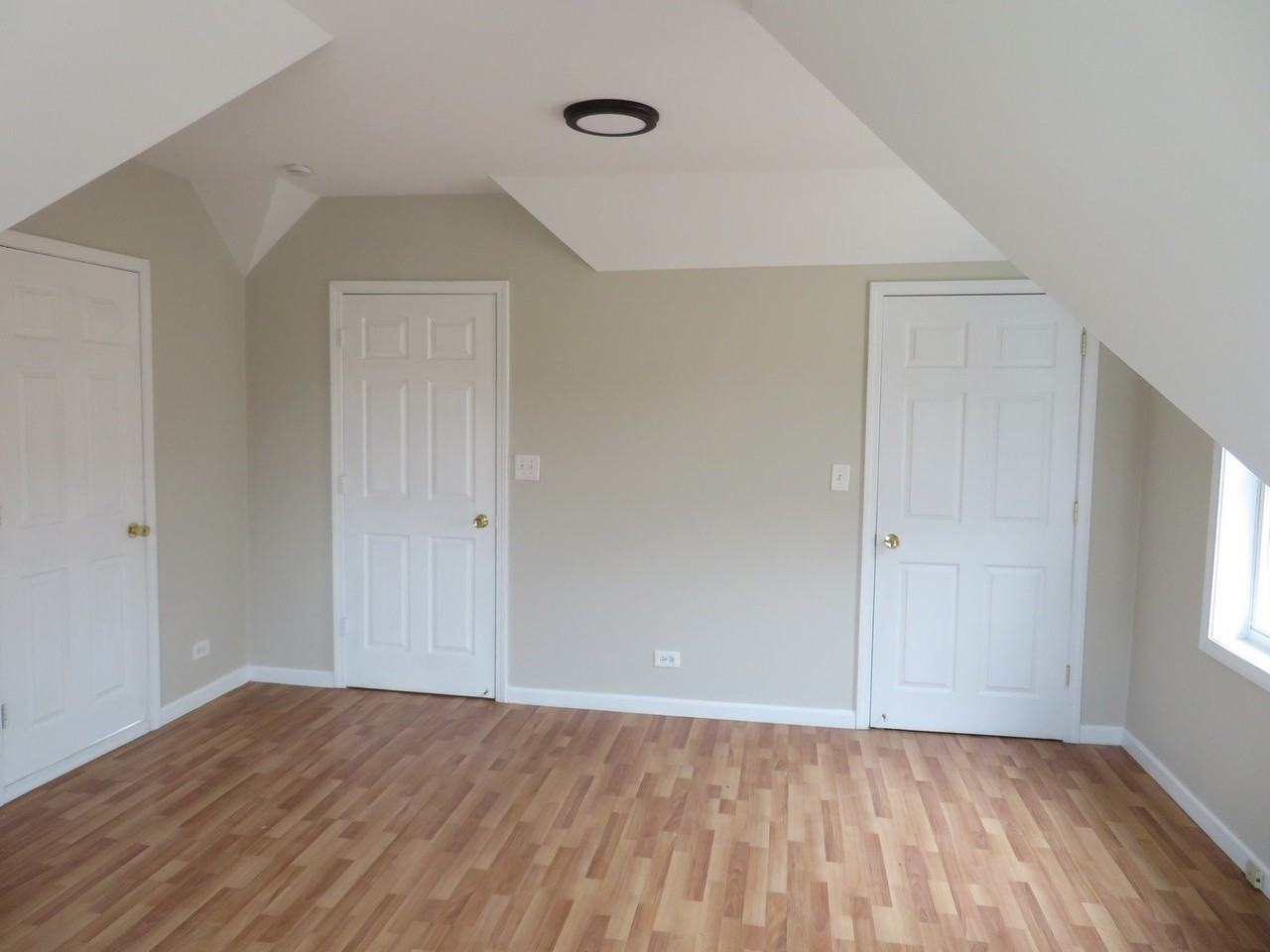 6957 W Fletcher St - Photo 7 of 50