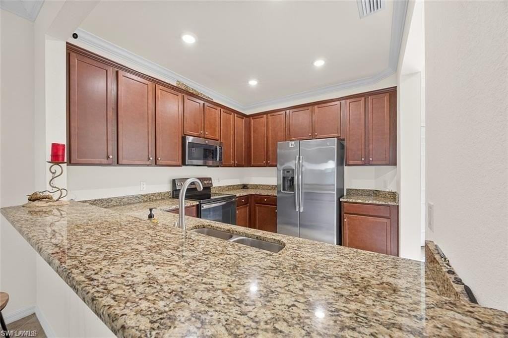 2707 Blossom Way - Photo 7 of 27