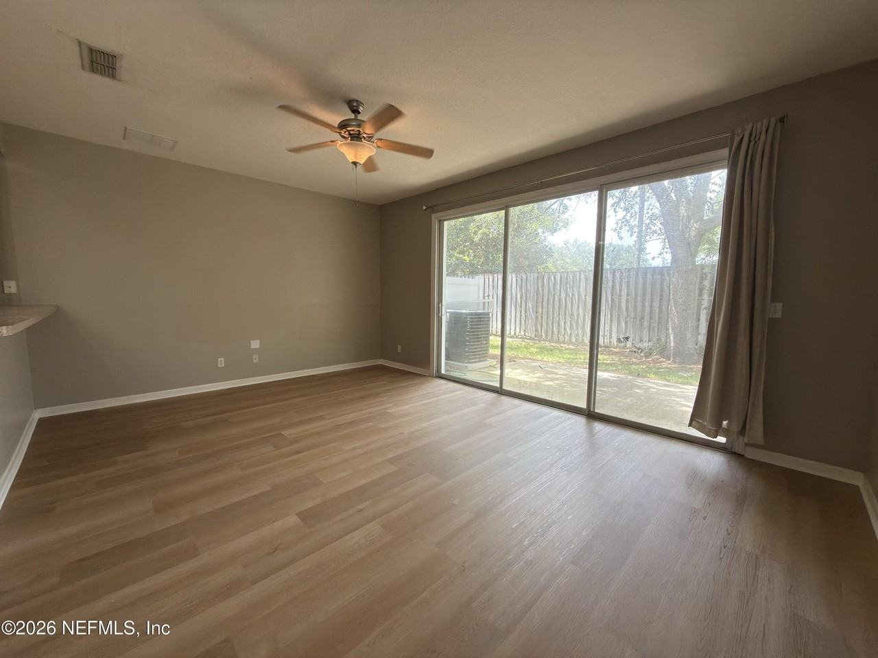 5841 Parkstone Crossing Dr - Photo 4 of 25
