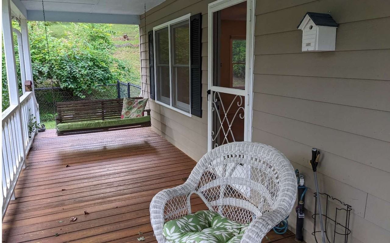 1453 Berrong Rd - Photo 6 of 25