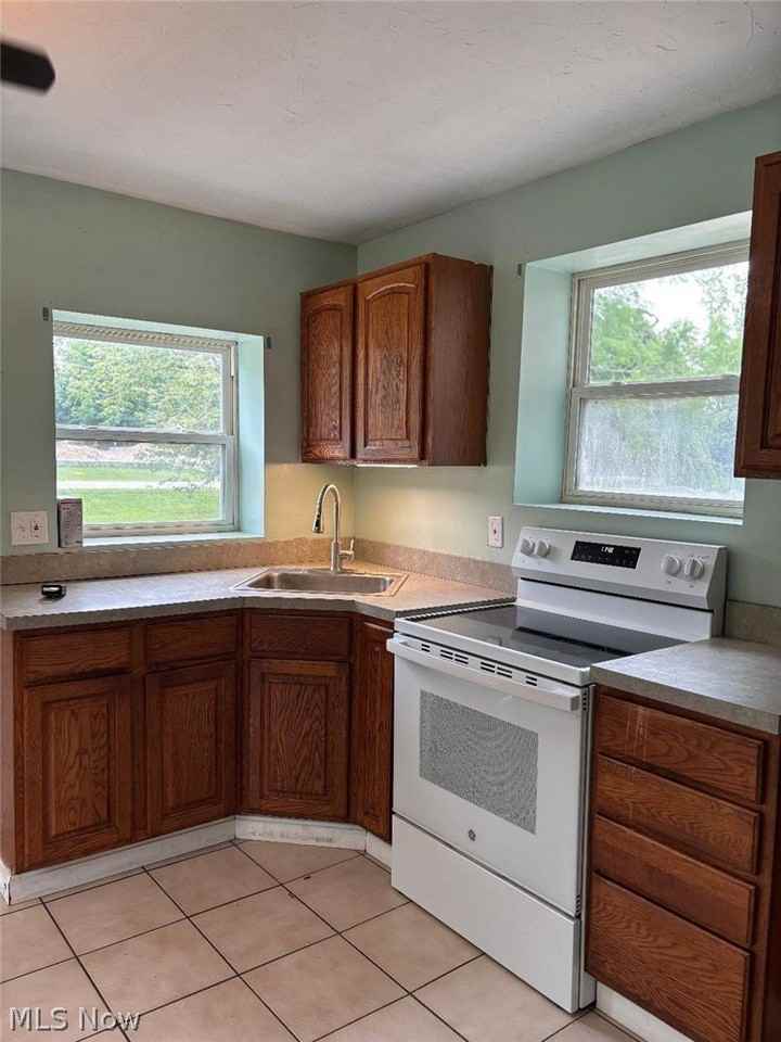 7049 Mulberry Rd #I - Photo 7 of 11