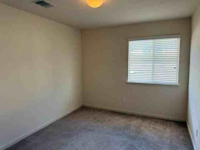 173 Cazador Dr - Photo 4 of 9