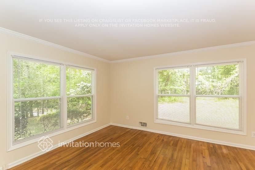 5100 Greentree Trl - Photo 3 of 19