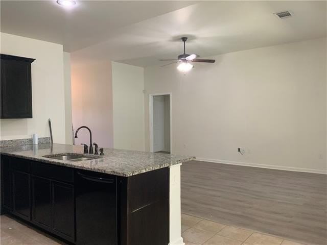 11112 Regency Ave - Photo 5 of 19