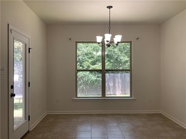 11112 Regency Ave - Photo 6 of 19