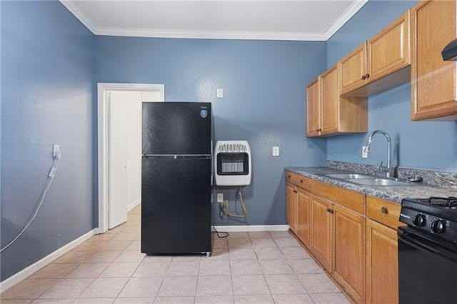 1708 S Lopez St - Photo 7 of 11