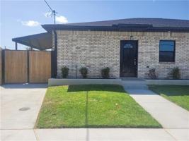 featured image of 2200 Bartolo St