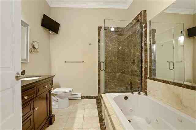 923 Saint Philip St #AB - Photo 6 of 13