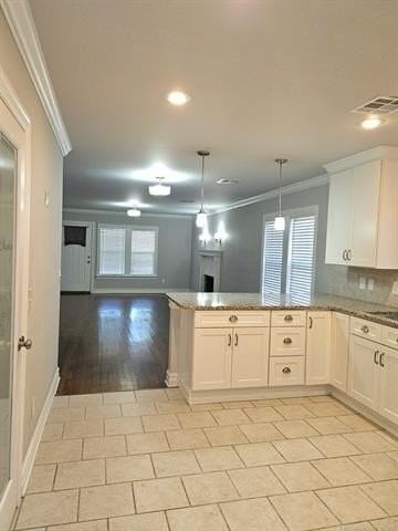 1411 S Gary Pl - Photo 3 of 15
