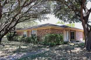 1302 Crescent St - Photo 1 of 1