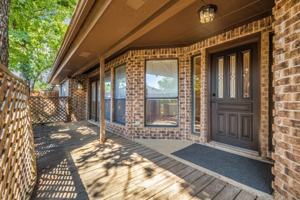 featured image of 104 Summit Cv