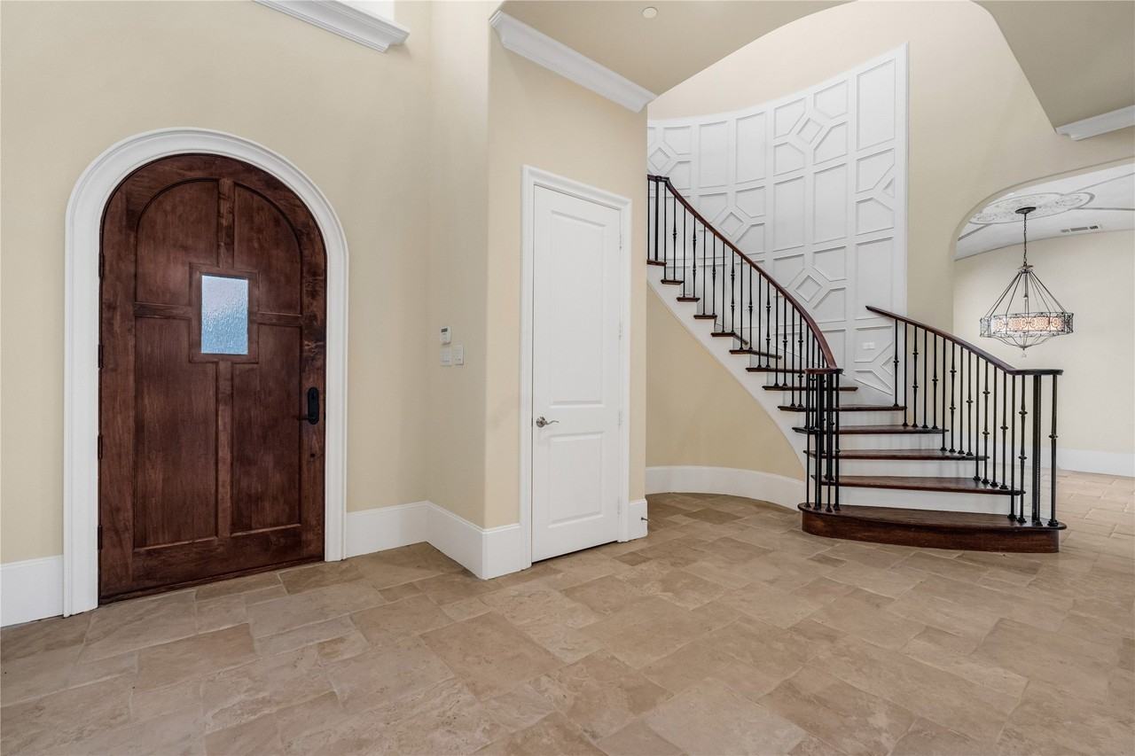 3759 Broadmoor Way - Photo 6 of 40