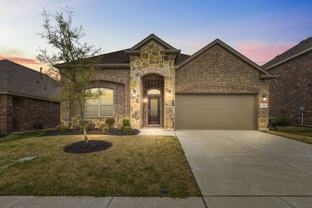 2104 Lake Cliff Dr - Photo 1 of 1