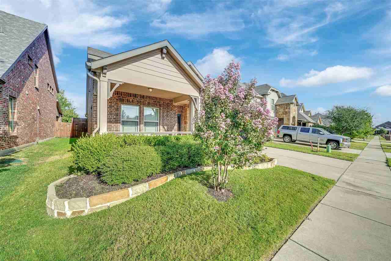 5805 Zinnia Dr - Photo 3 of 31