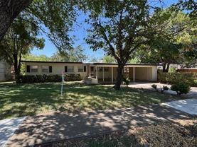 3363 Cromart Ave - Photo 1 of 1