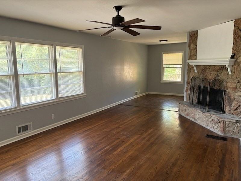 3363 Cromart Ave - Photo 2 of 20