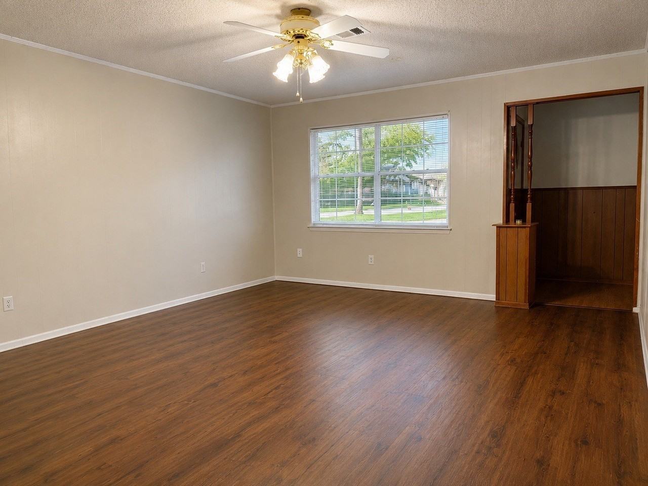 2111 Quail Run #A - Photo 4 of 11